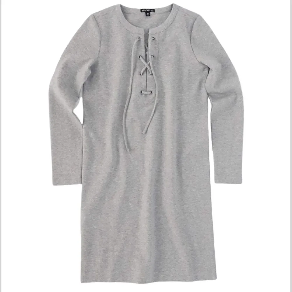 𝅺j. Crew dress.